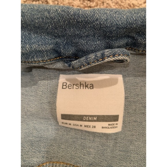 Bershka Denim Jacket Womens Medium Jean Jacket Snap Buttons Long Sleeve - Picture 2 of 3